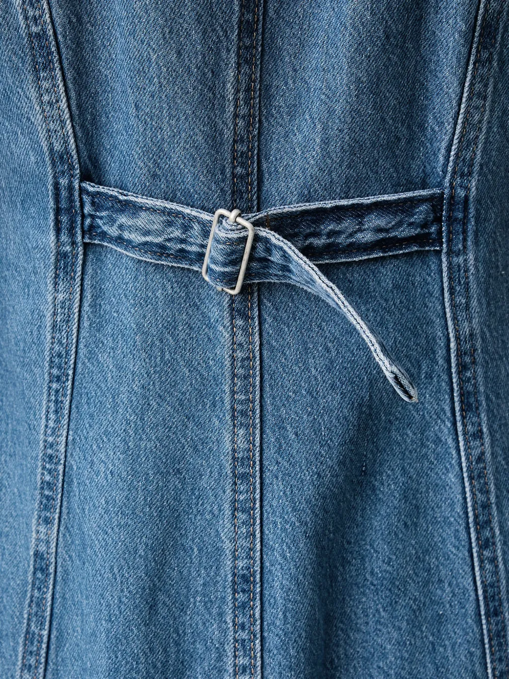 Levi's short-sleeve denim midi dress Blauw