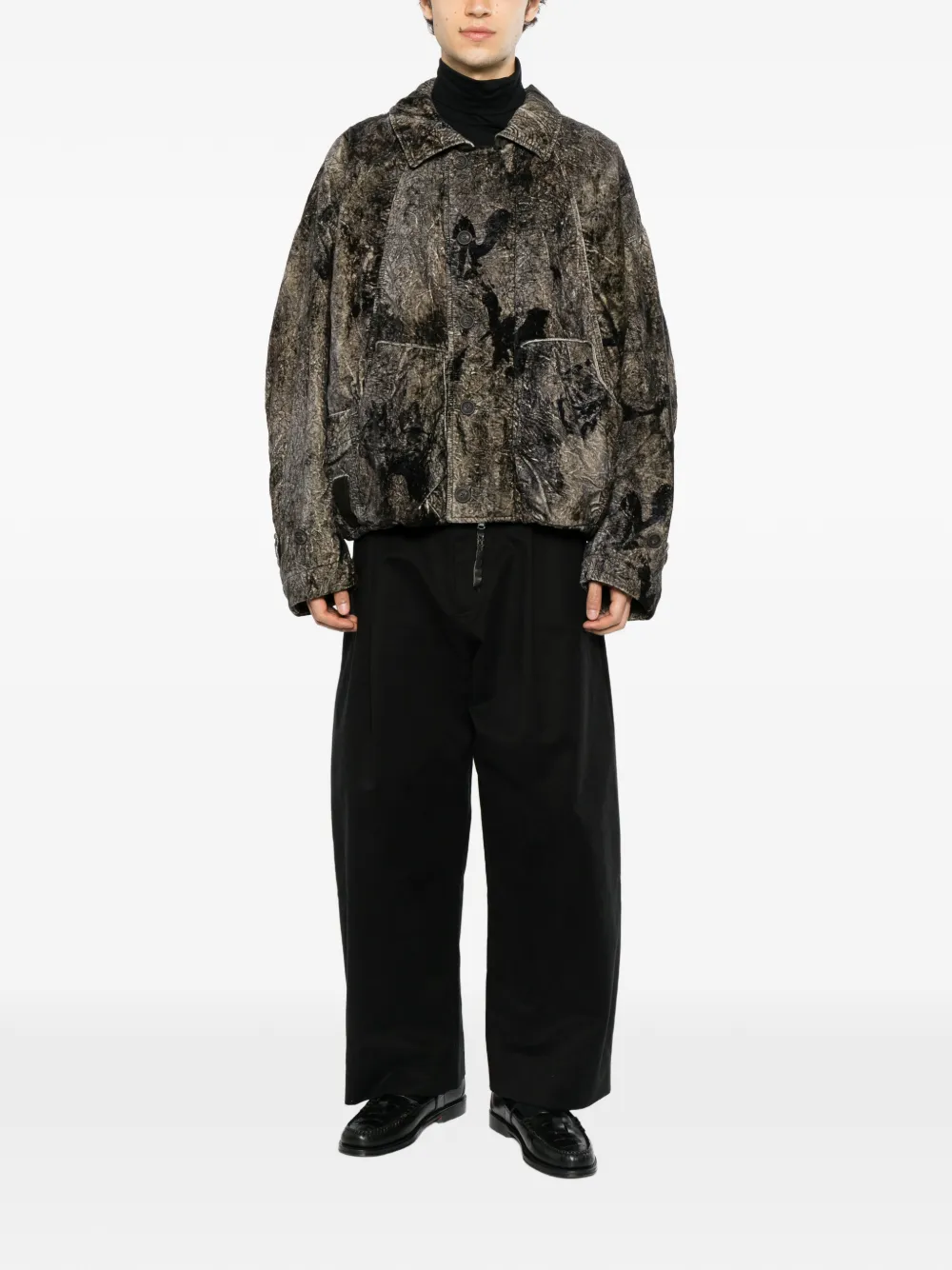 Ziggy Chen Jack met gekreukt effect en abstracte print Zwart