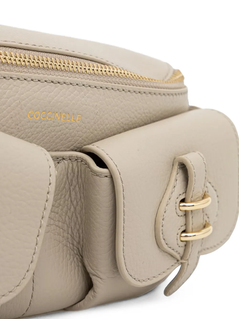 Coccinelle Kleine Mavery Pocket leren heuptas met textuur Beige
