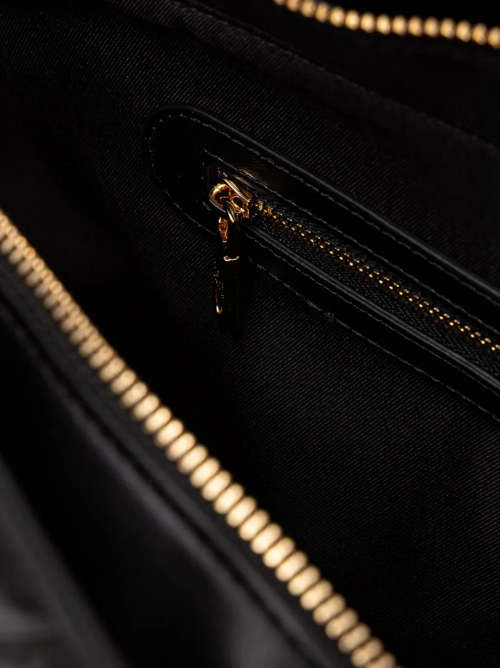 Love Moschino Gewatteerde shopper Zwart