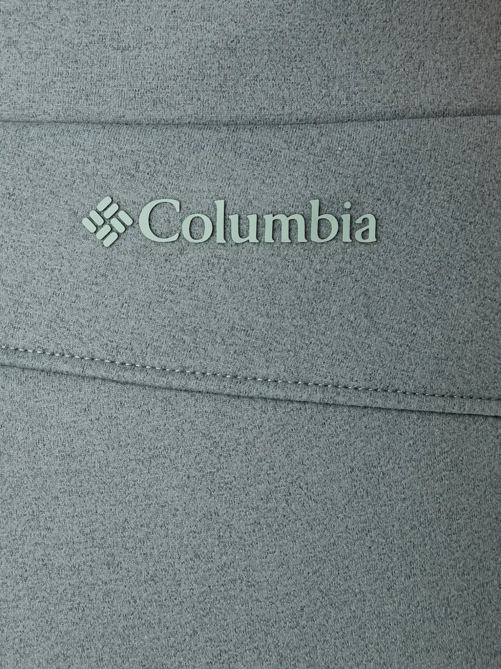 Columbia Amazesweats trainingsbroek met logo-print Groen