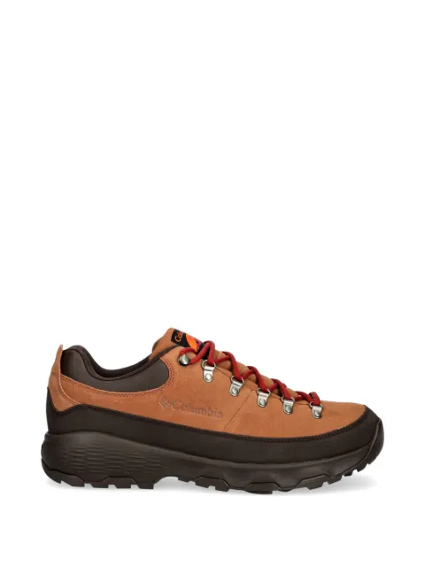 Columbia Alpine low panelled trainers