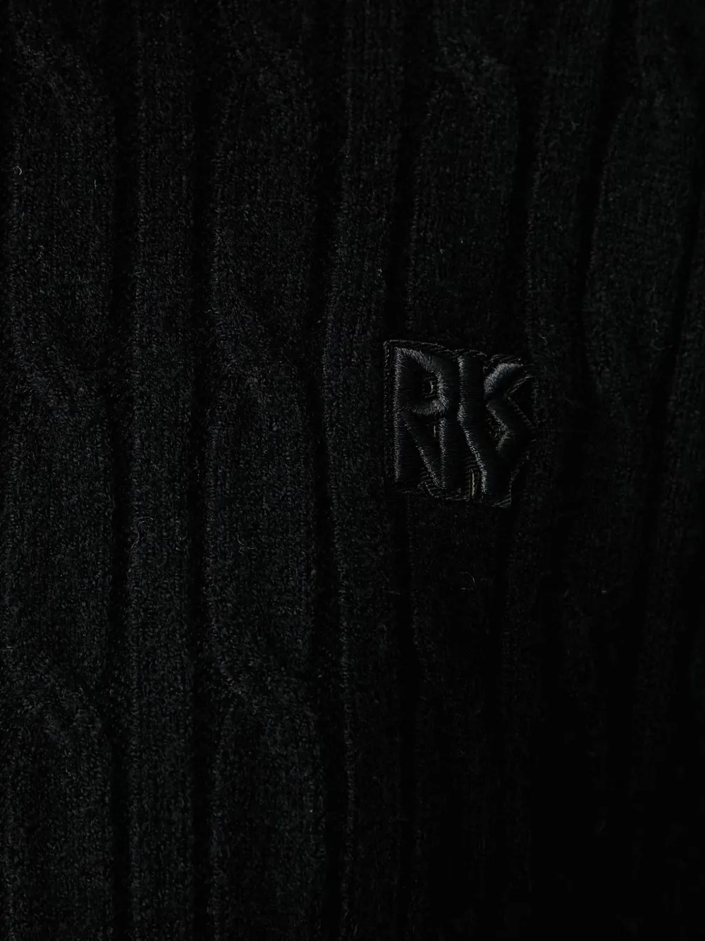 DKNY cable-knit logo-patch sweater Zwart