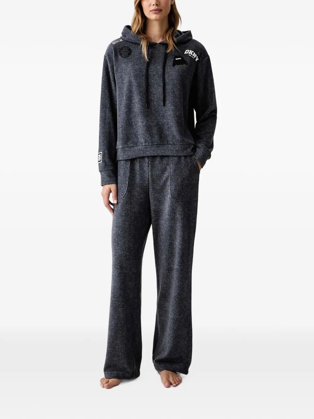 DKNY logo-patch pajama set