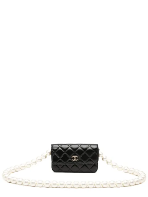 CHANEL Pre-Owned 2020 Quilted Calfskin Maxi Pearls Clutch With Chain crossbody bag