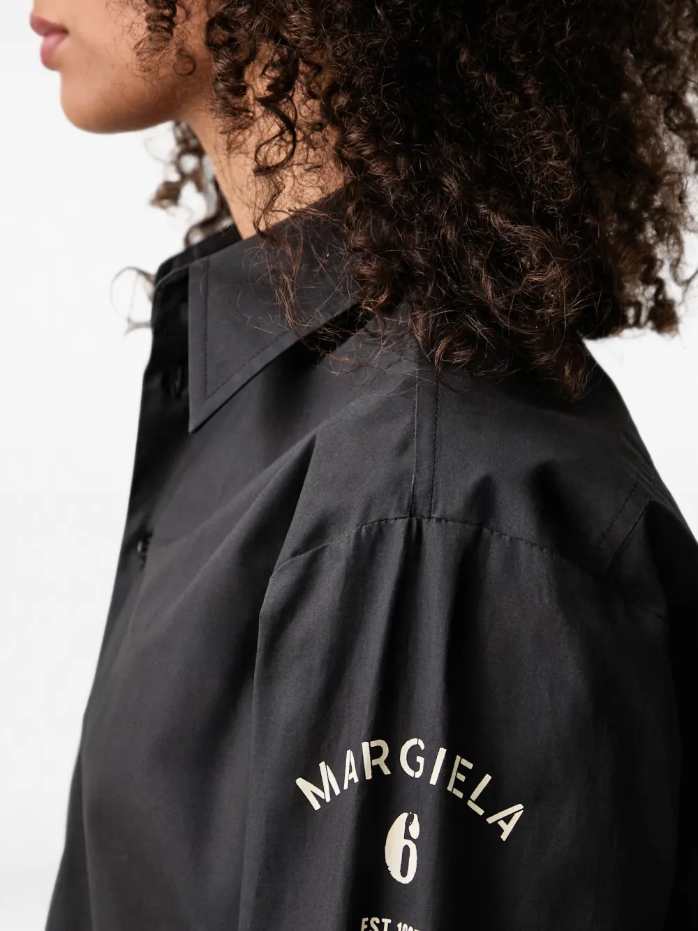 MM6 Maison Margiela logo-print button-down cotton shirt Zwart