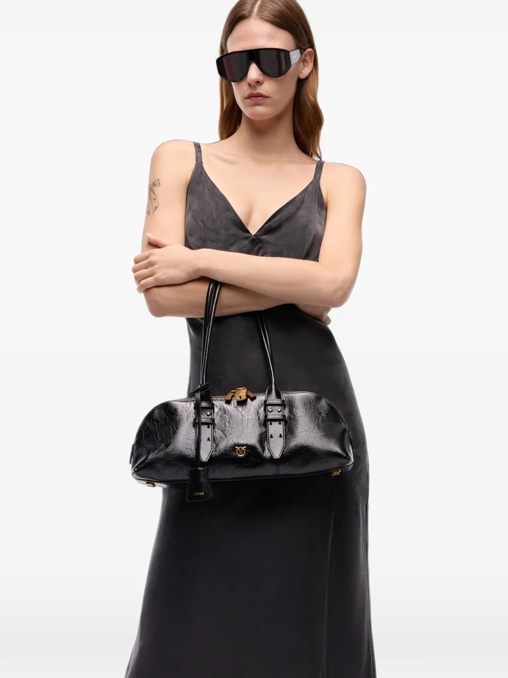 PINKO Kleine Escape Horizontal handtas van glanzend leer Zwart