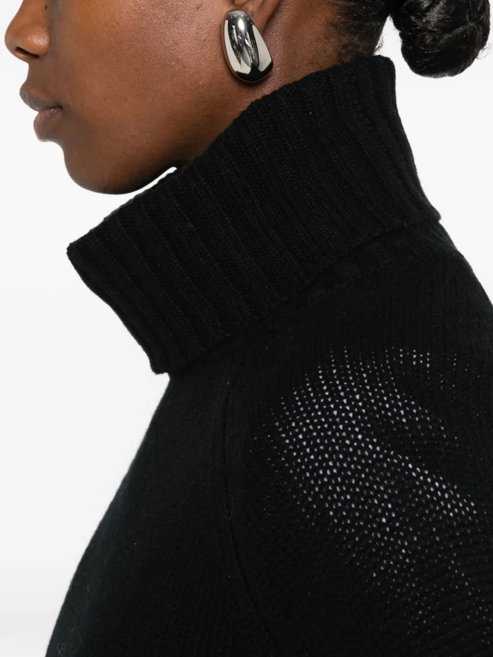 Allude Coltrui met raglan mouwen Zwart