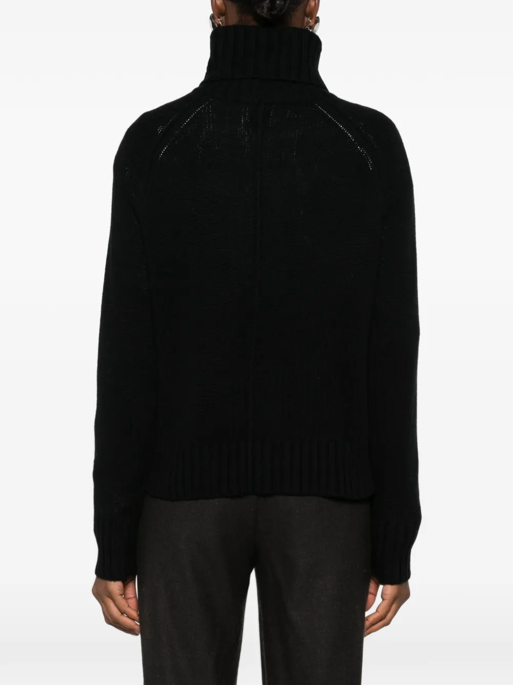 Allude Coltrui met raglan mouwen Zwart