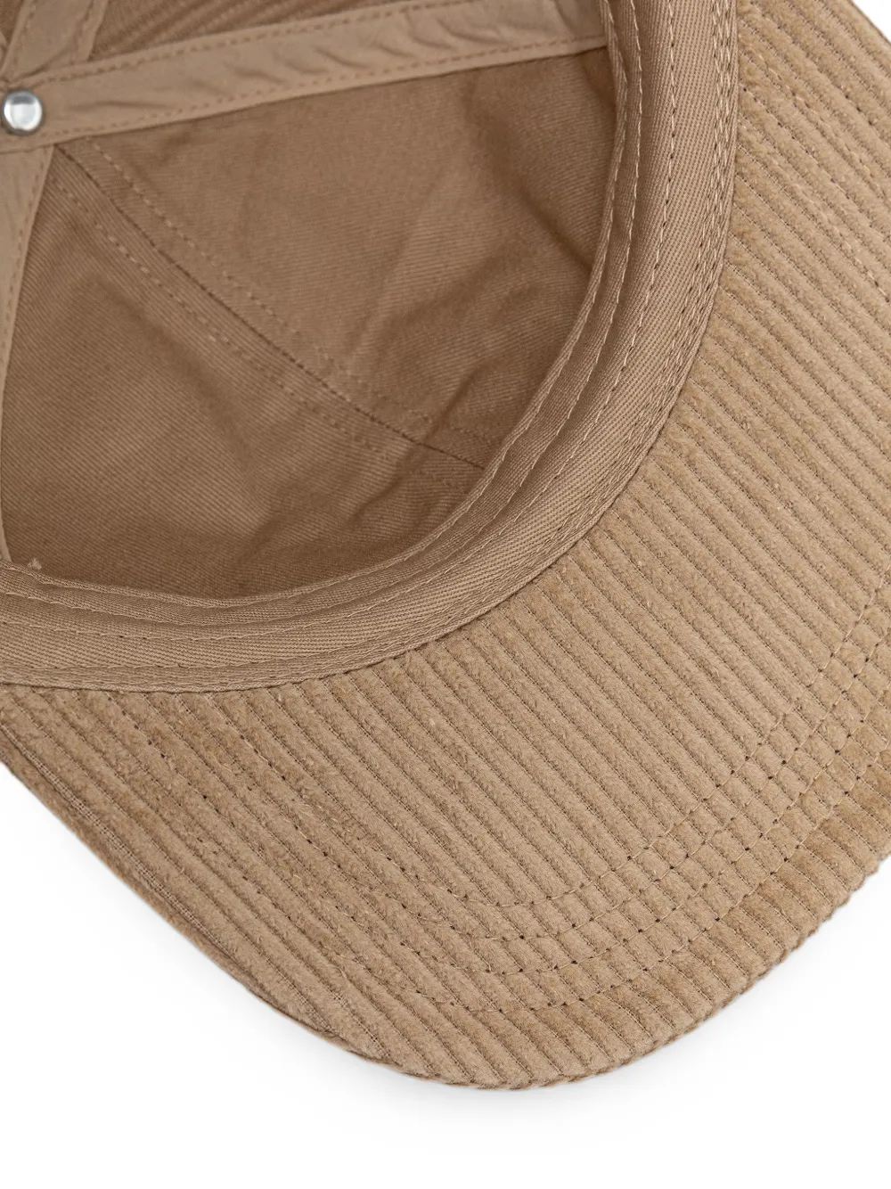 Drôle De Monsieur Ribfluwelen honkbalpet met borduurwerk Beige