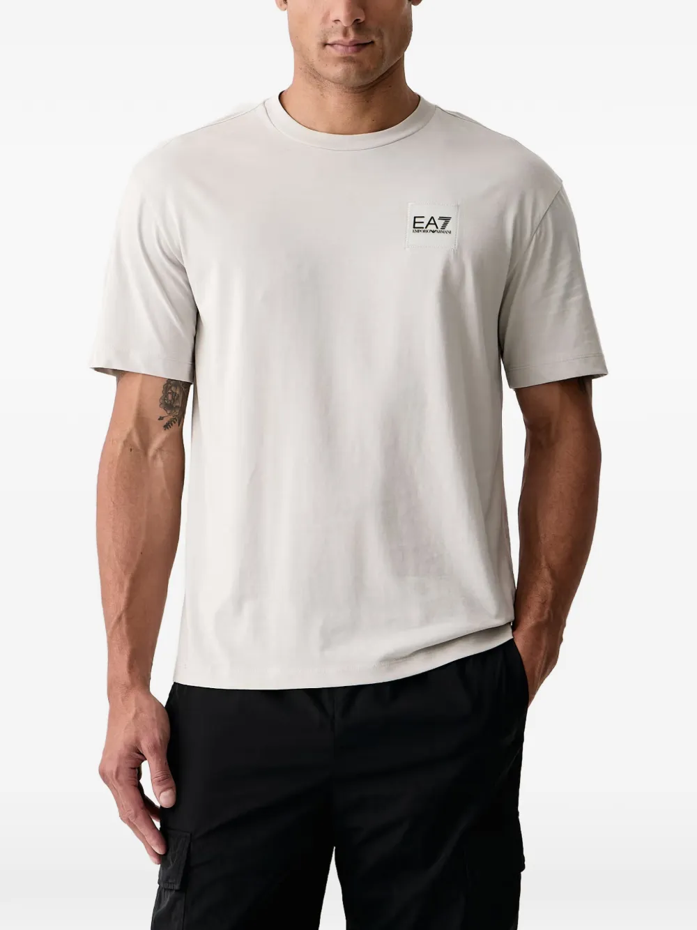 Ea7 Emporio Armani logo-patch T-shirt