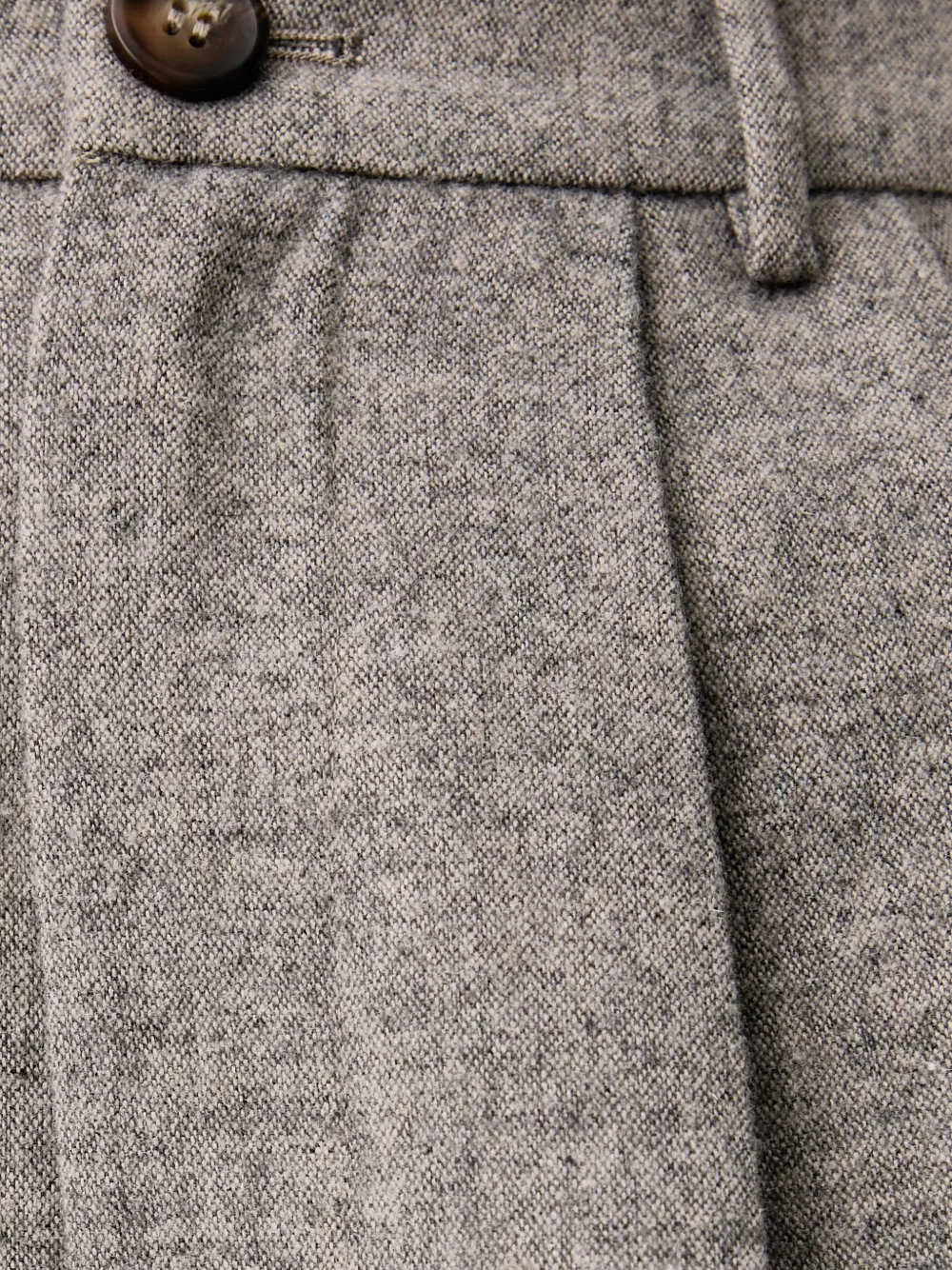 Eleh Shorts met geplooid detail Grijs