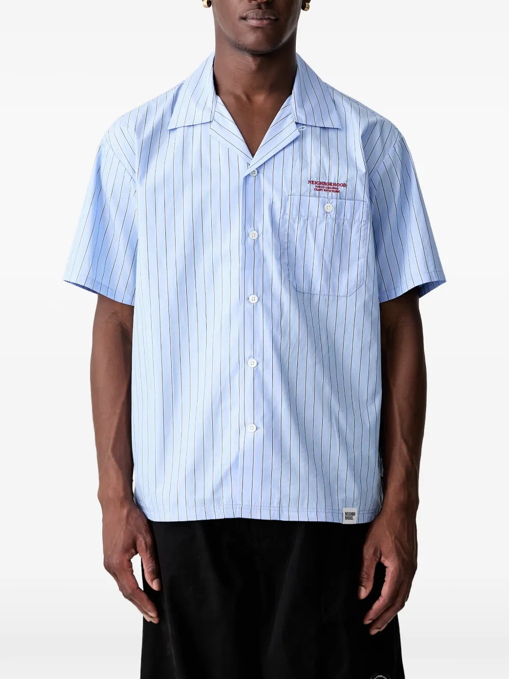 Neighborhood vertical-stripe logo-embroidered shirt Blauw