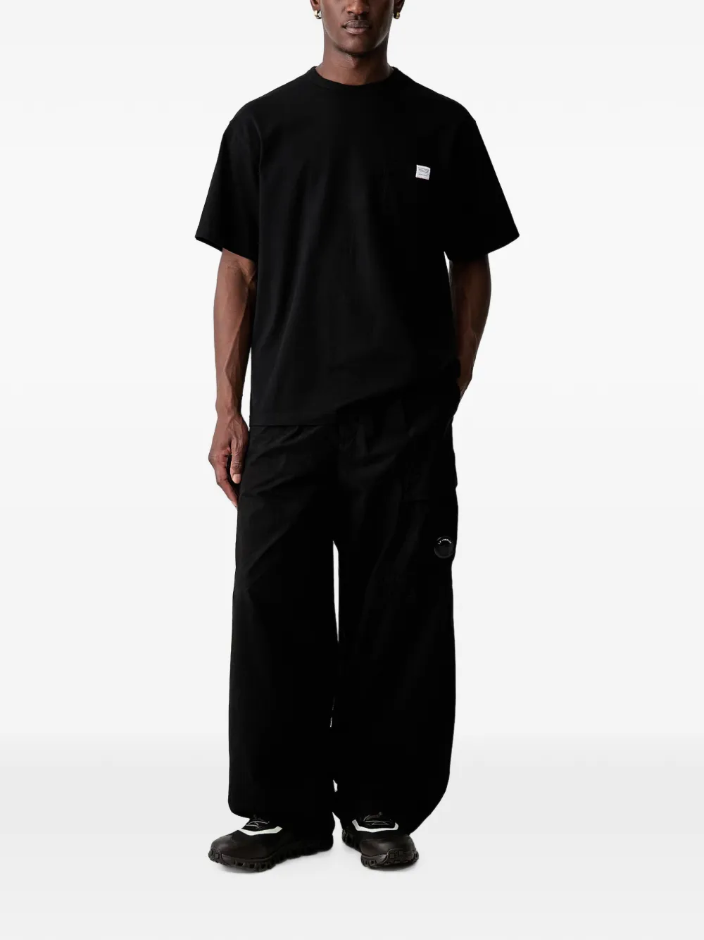 Neighborhood T-shirt met logopatch Zwart