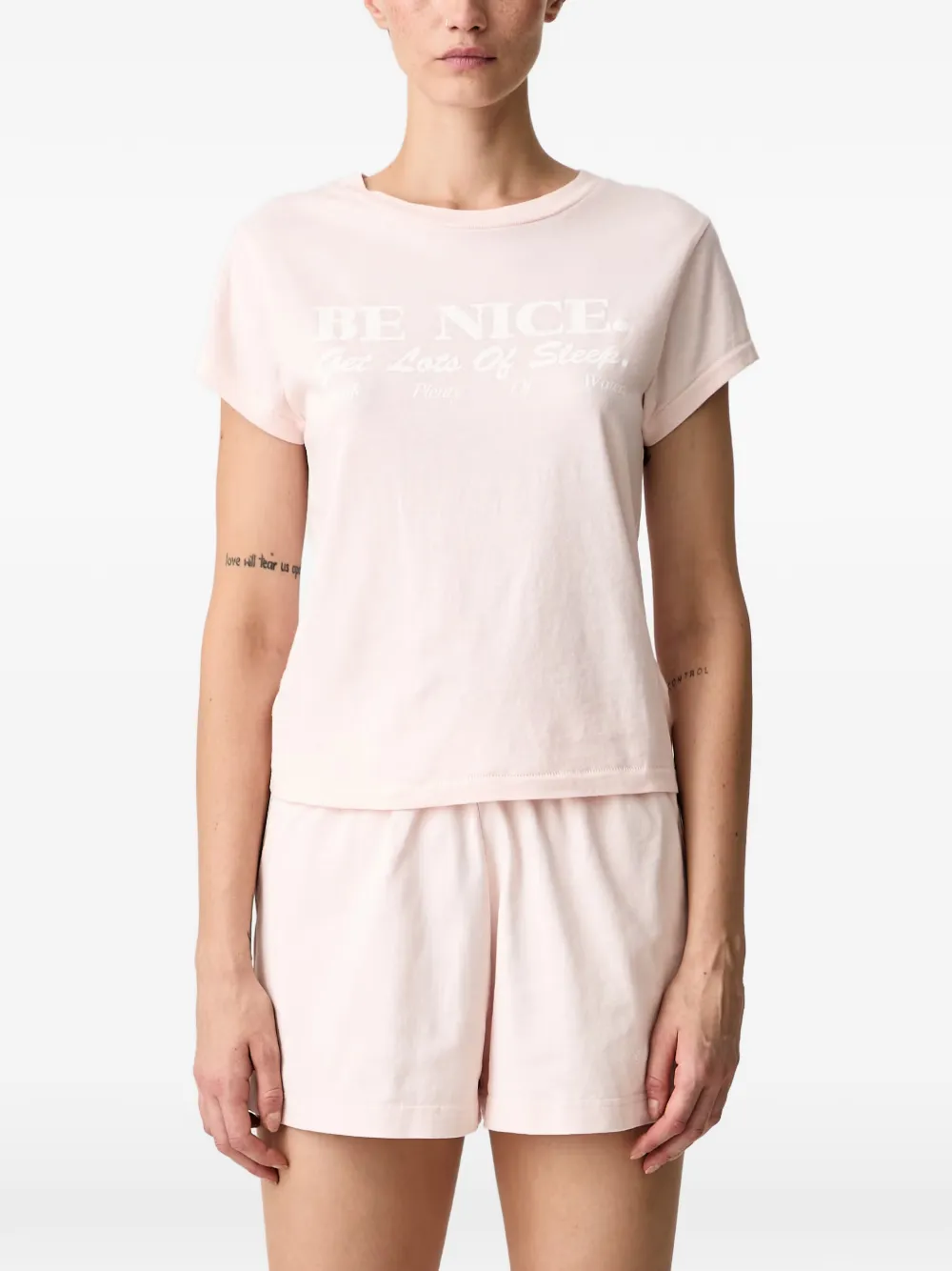 Sporty & Rich Be Nice T-shirt met tekst Roze