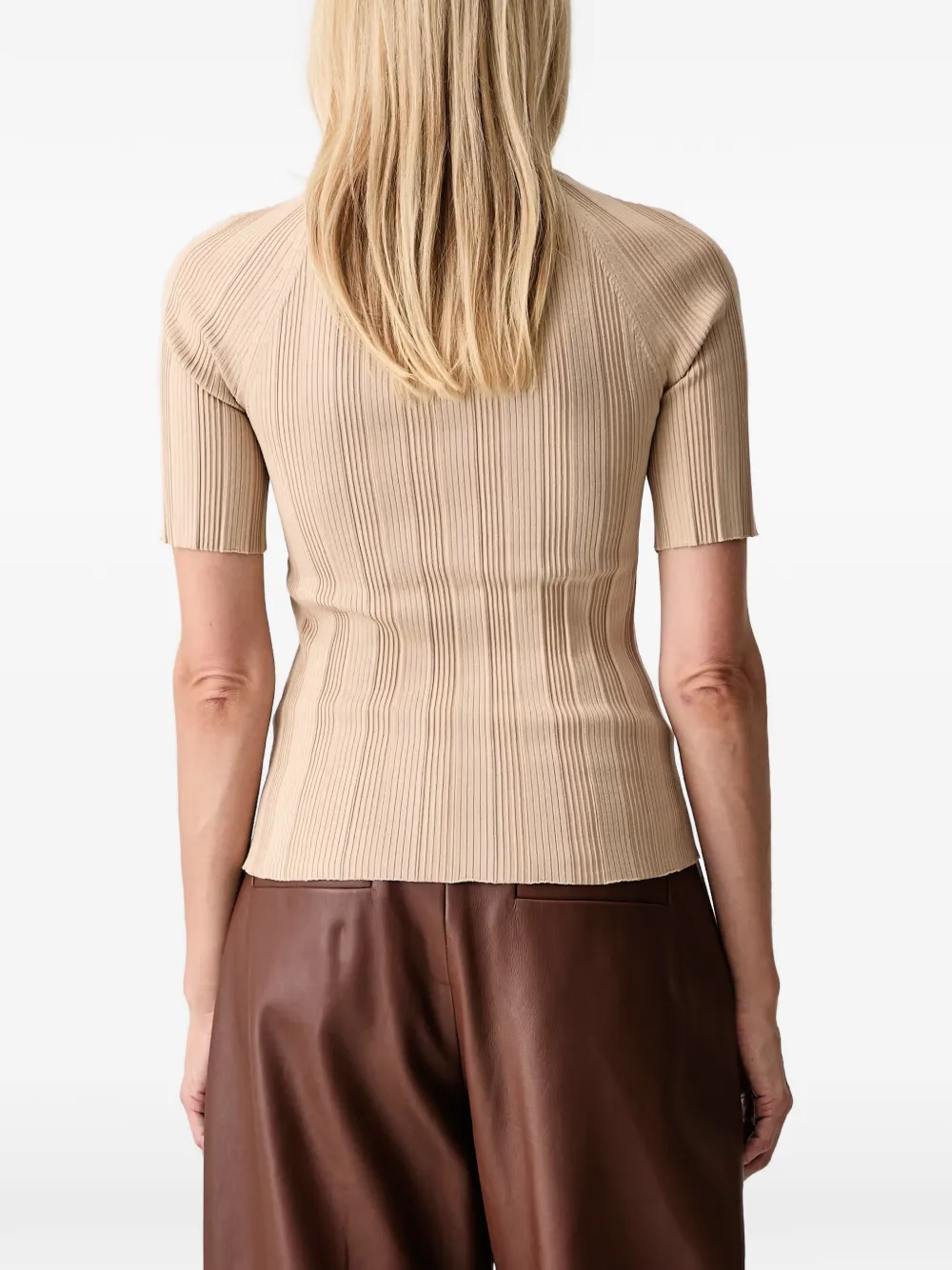 Sportmax Geribbeld T-shirt met knoopdetail Beige
