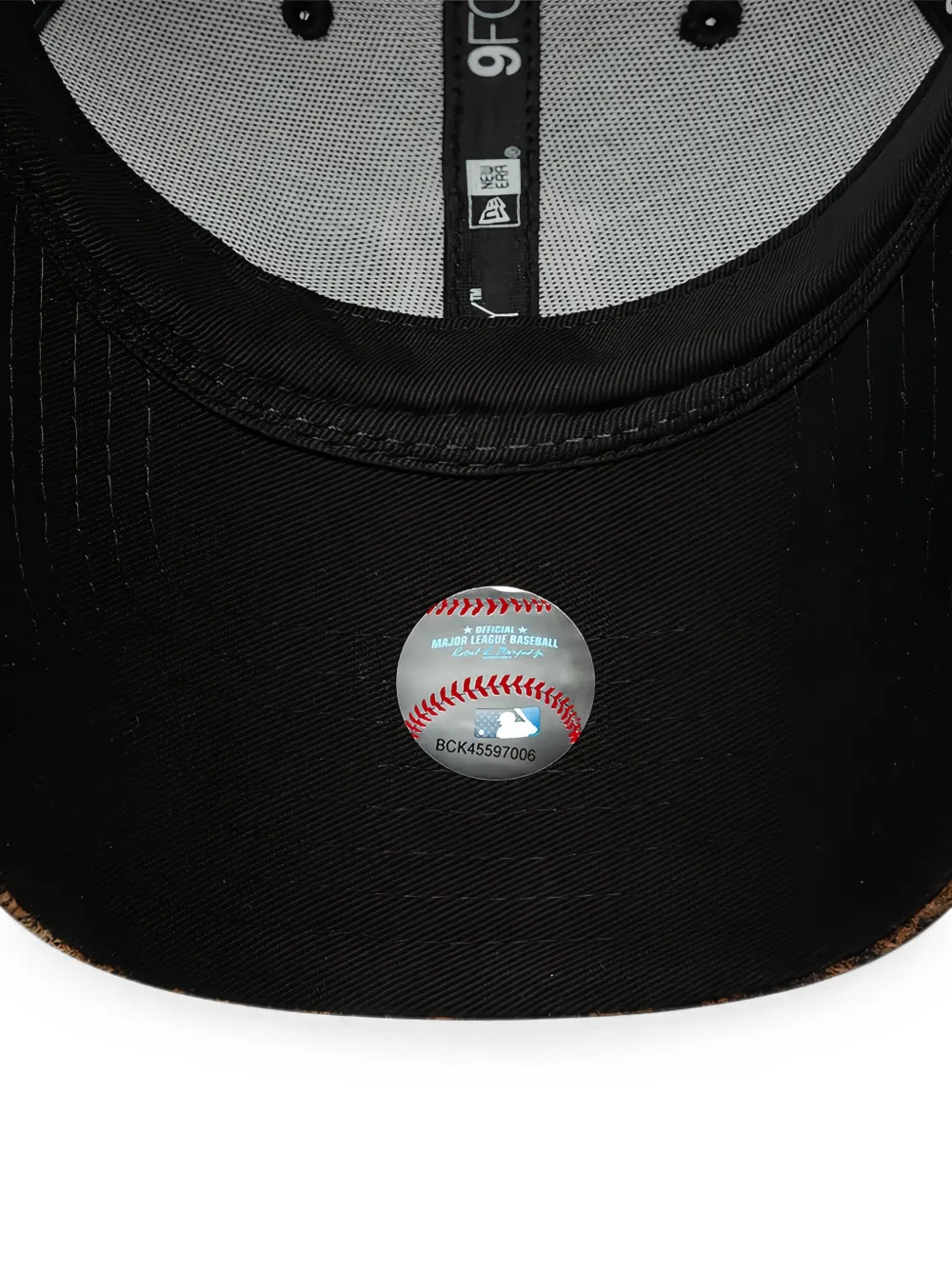 NEW ERA CAP New York Yankees Womans MLB 9Forty pet met luipaardprint Bruin