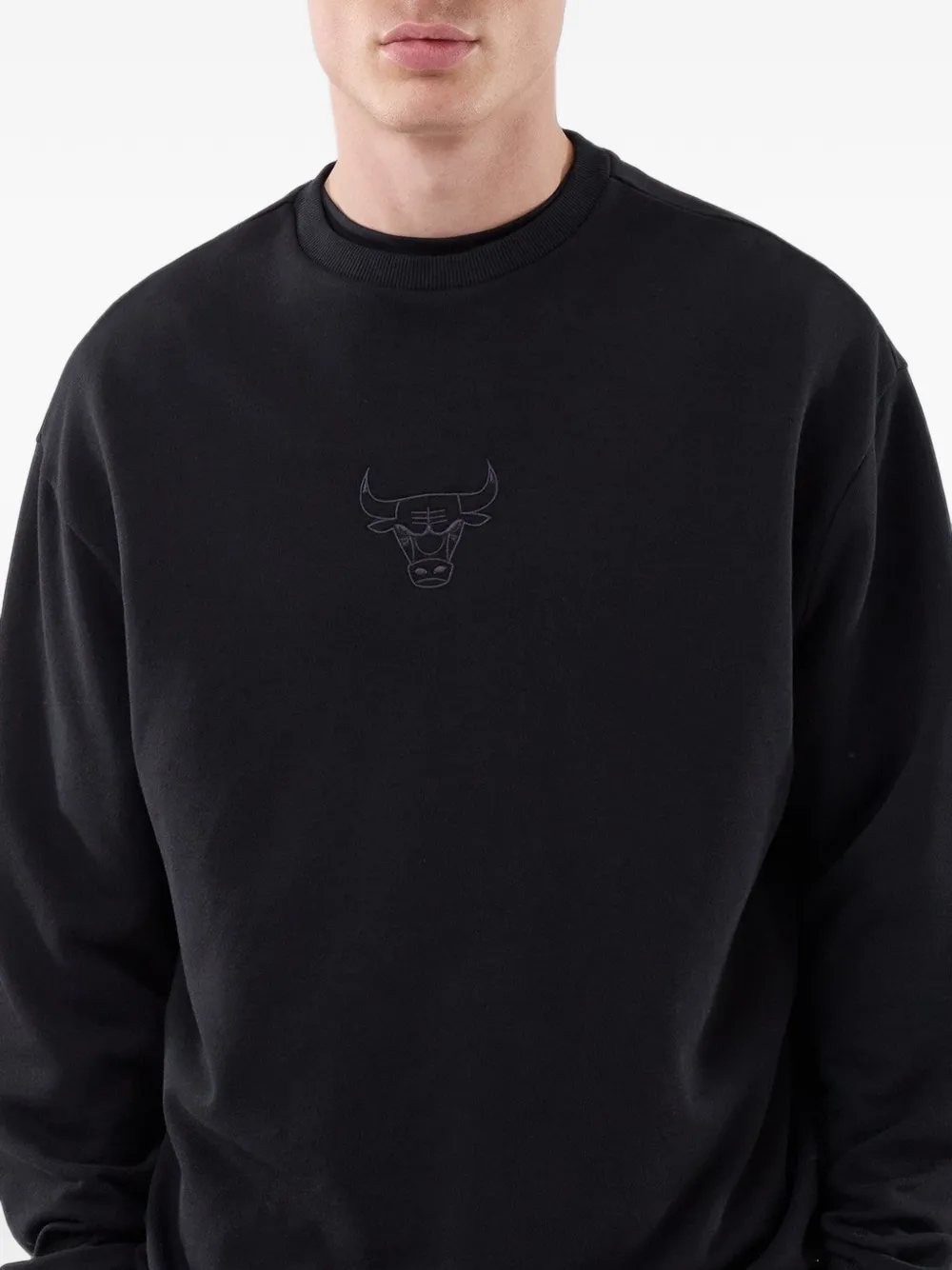 NEW ERA CAP Chicago Bulls NBA League Essential sweater Zwart