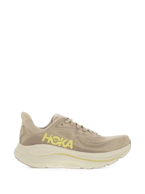 HOKA baskets Clifton 10