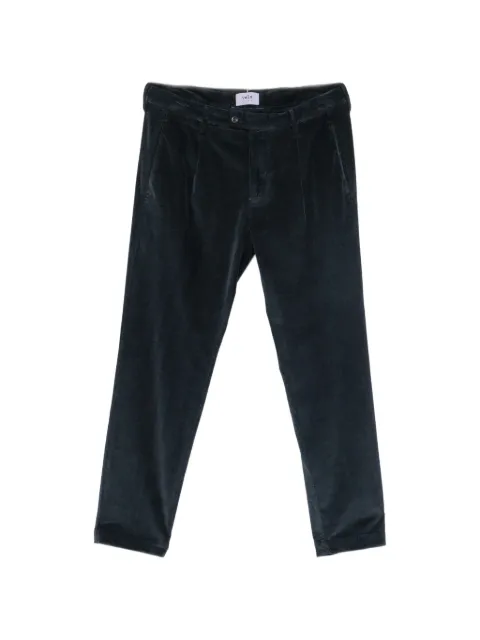 VELA SHOP pleated corduroy trousers