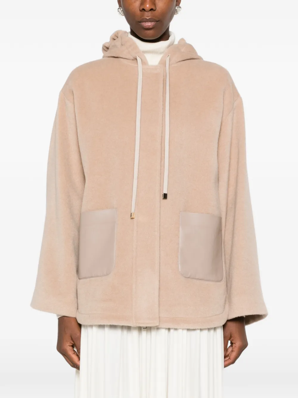 Fabiana Filippi Jas met leren patch en capuchon Beige