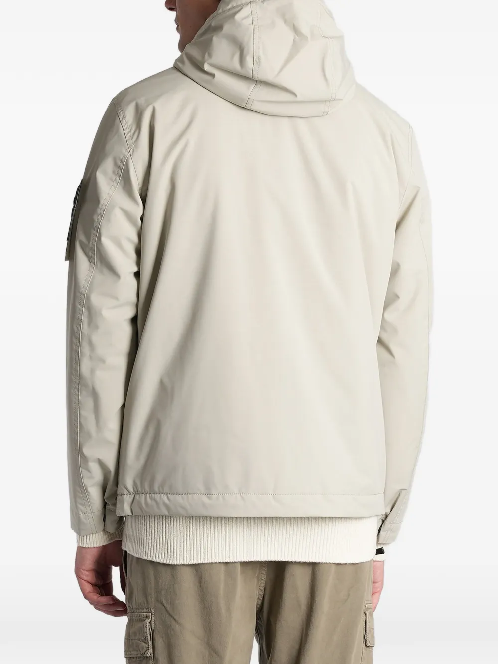 Stone Island 4100108 Soft Shell-R_E.Dye Technology jack met capuchon en wind- en waterbestendig membraan Beige