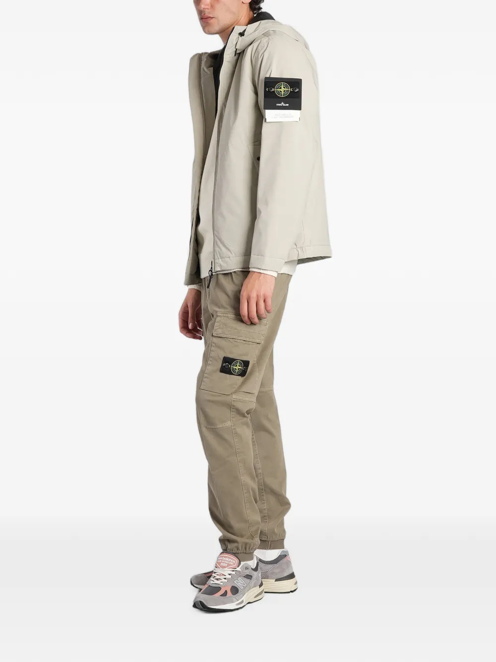 Stone Island 4100108 Soft Shell-R_E.Dye Technology jack met capuchon en wind- en waterbestendig membraan Beige