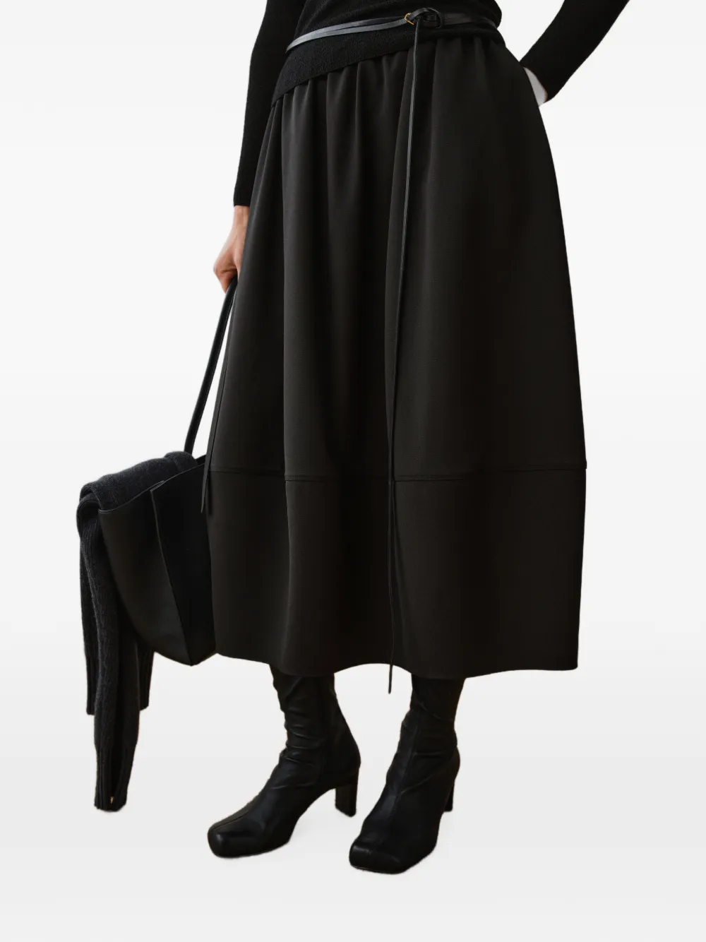 Less Puff-skirt Midi Skirt In Black