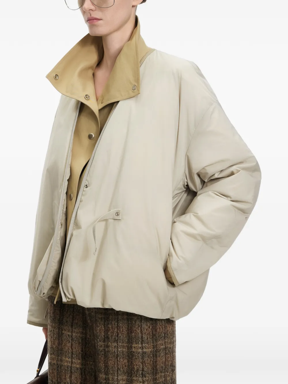 JNBY Donsjack met diagonale sluitingsbies Beige