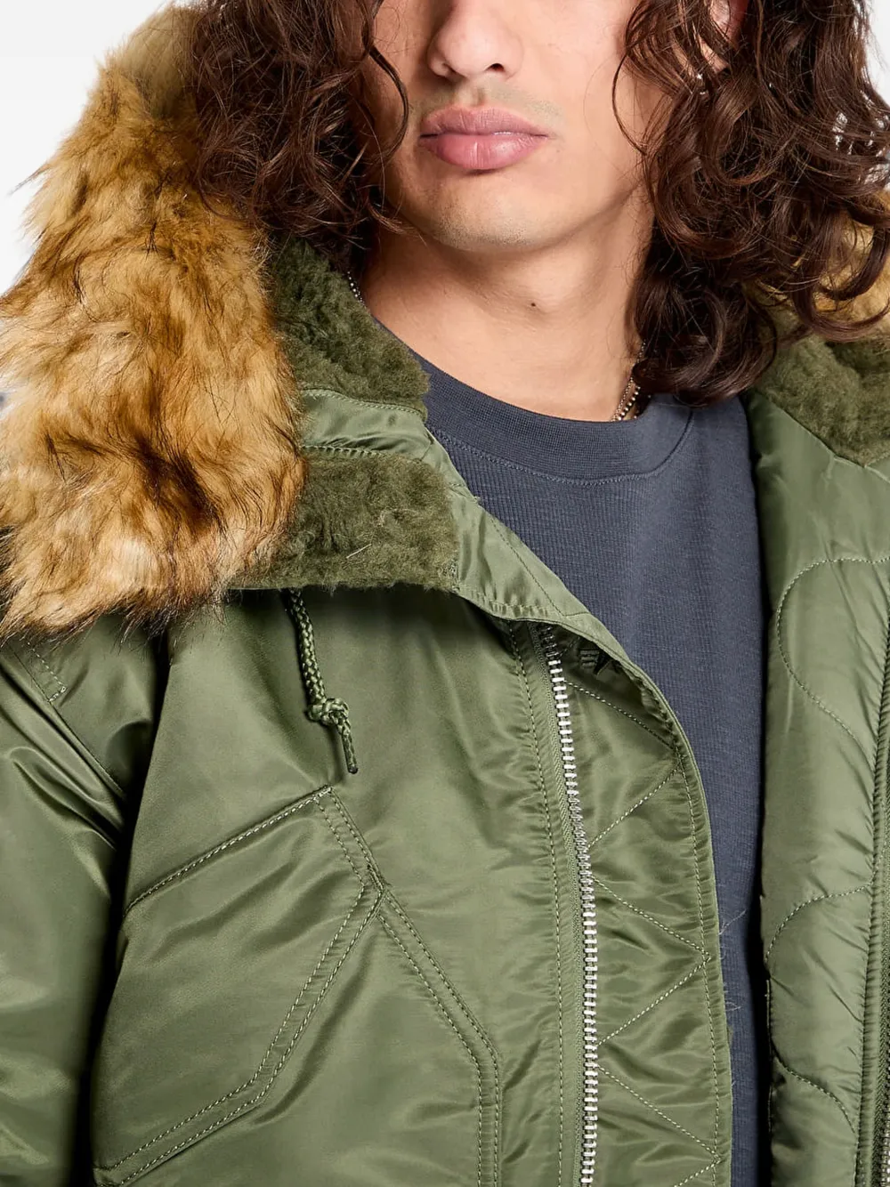 Alpha Industries 45P jack met capuchon Groen