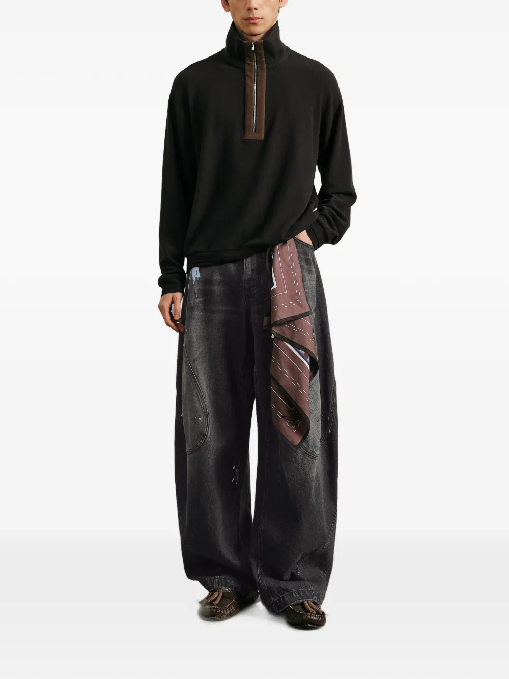CROQUIS Sculpturale jeans met wijde pijpen en schelpvormig silhouet Zwart