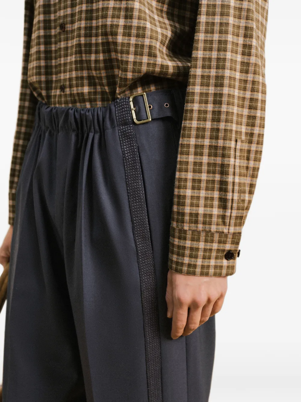 CROQUIS Straight broek met zijstreep en gesp Blauw