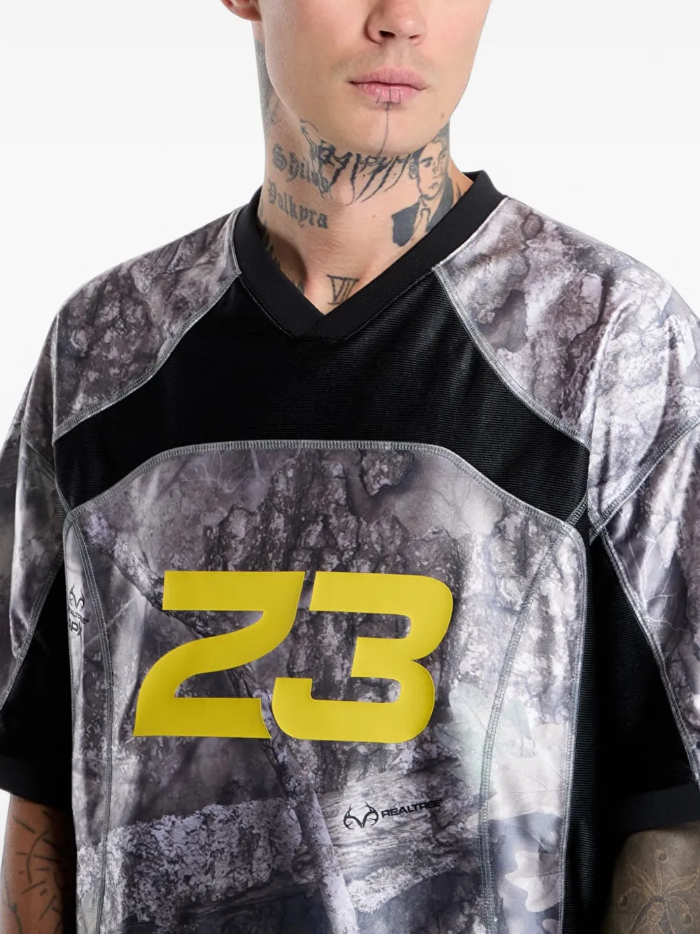 Jordan Brooklyn Realtree T-shirt Grijs