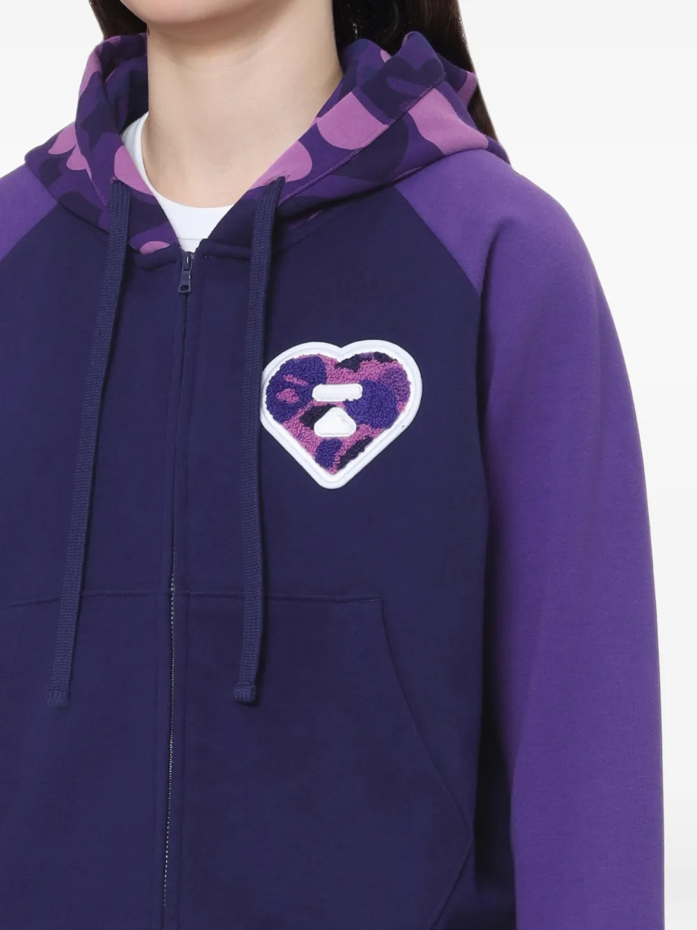 APEE™ by *A BATHING APE Hoodie met camouflageprint en hart-patch Blauw
