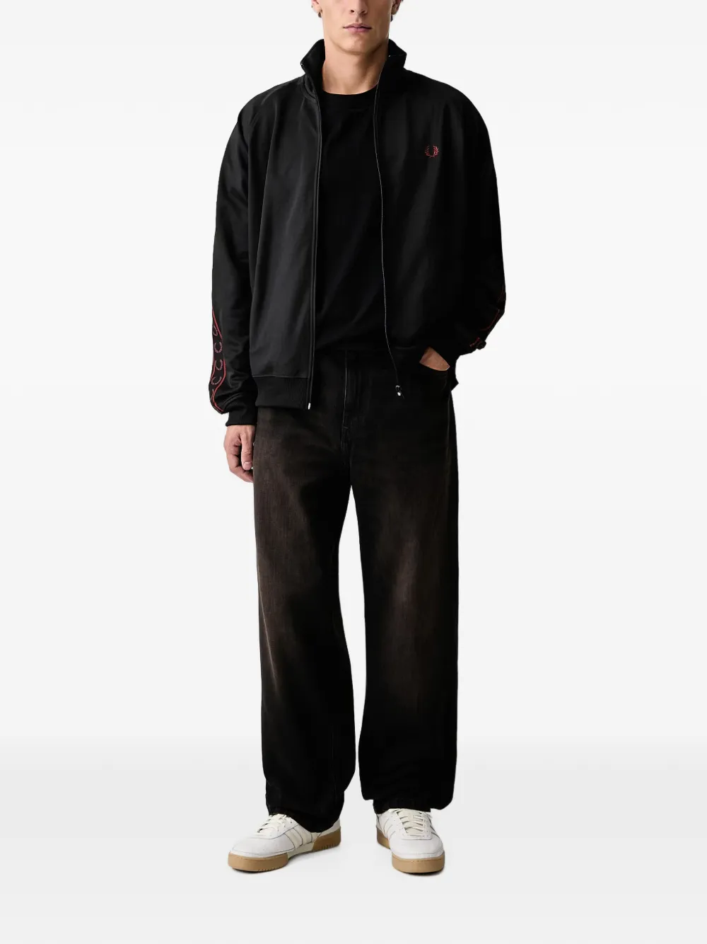 Fred Perry Oversized T-shirt Zwart