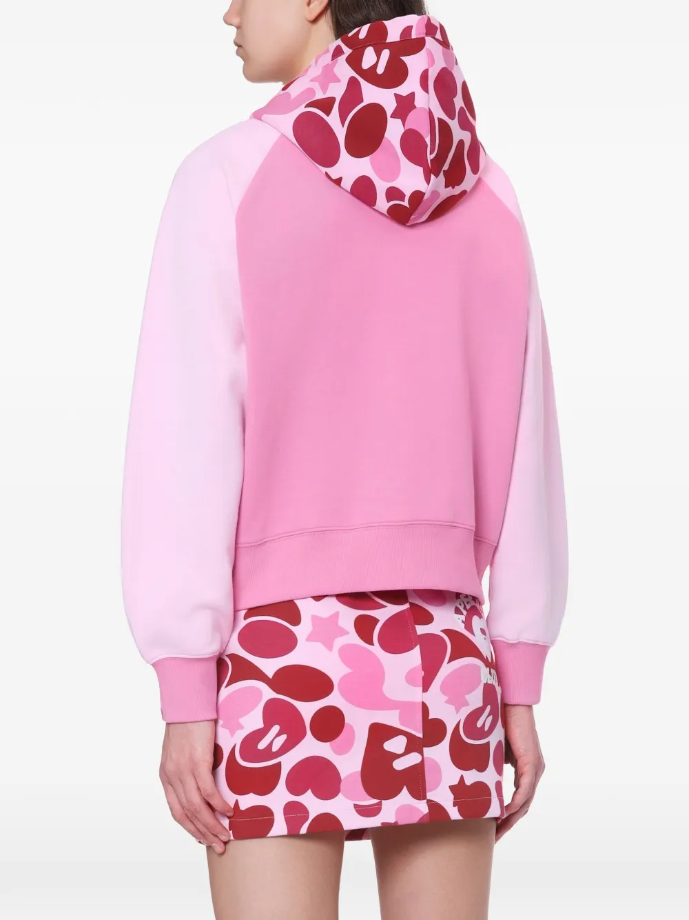 APEE™ by *A BATHING APE Hoodie met camouflageprint en hart-patch Roze