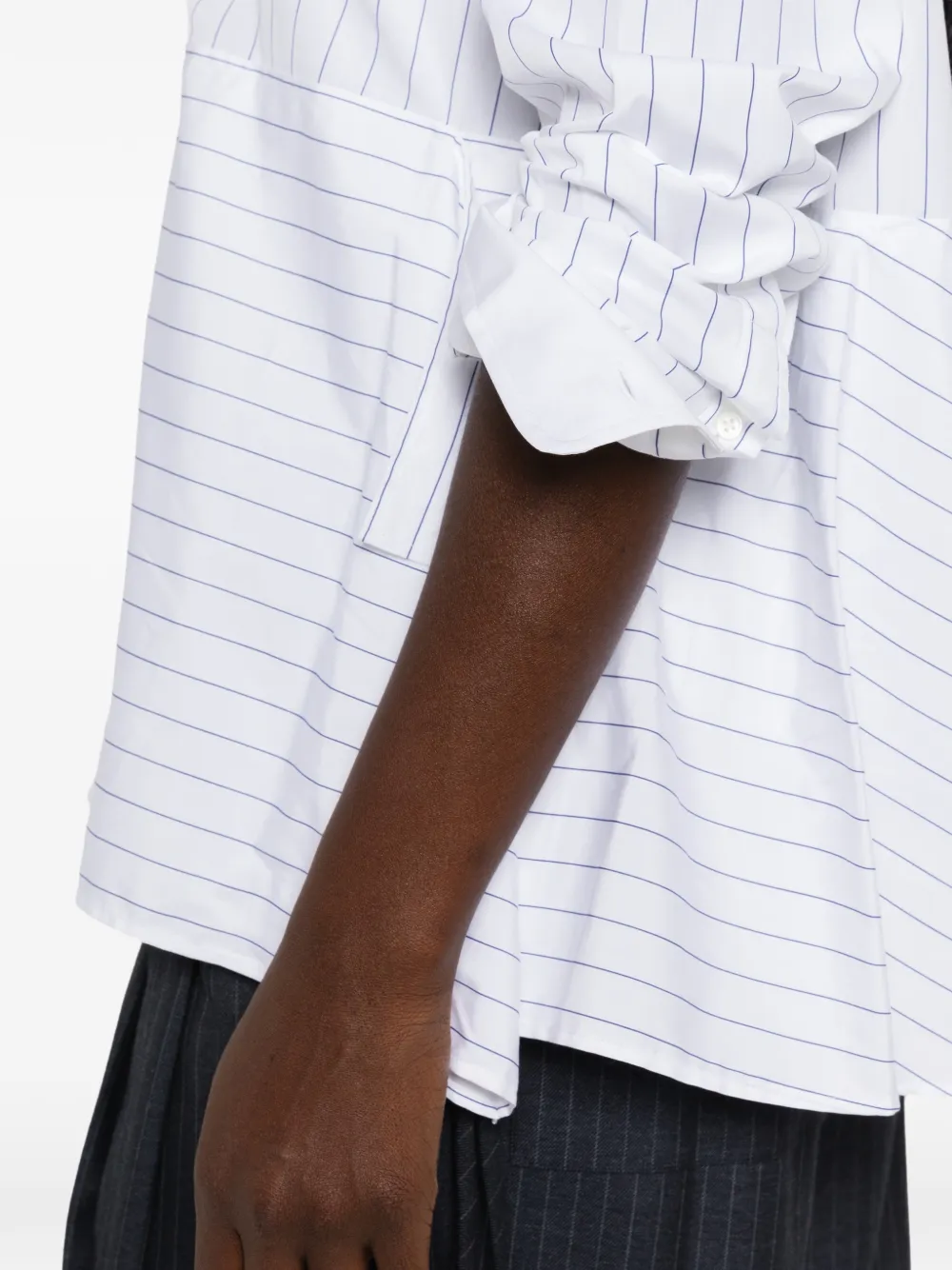 JW Anderson Blouse met asymmetrische zoom en krijtstreep-print Wit