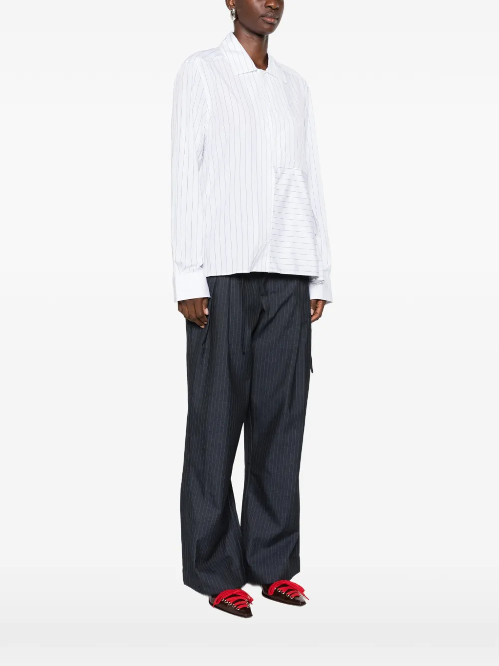 JW Anderson Blouse met asymmetrische zoom en krijtstreep-print Wit