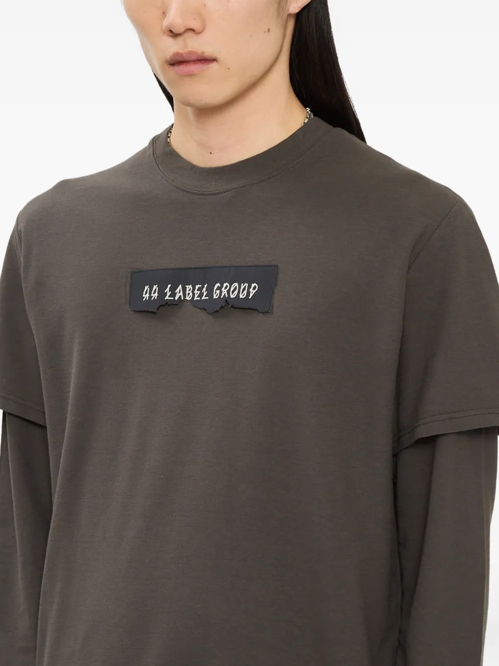 44 LABEL GROUP T-shirt met gelaagd effect en logo-patch Grijs