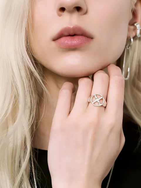 STRUGA Fused Cross ring