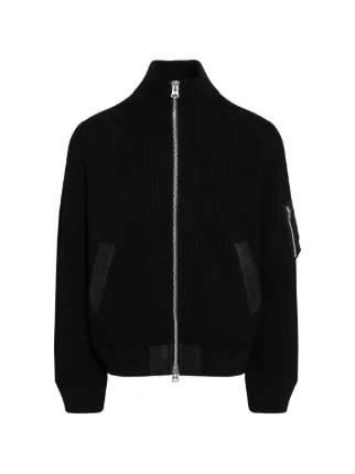 sacai