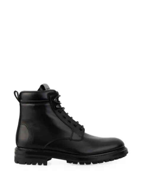 Ferragamo Bota Tramezza com cadarço