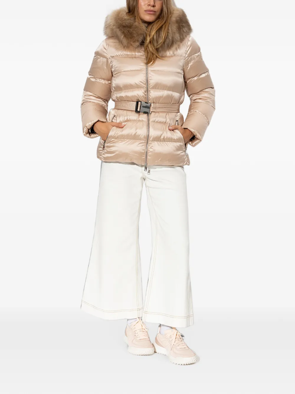 Moncler Cupidones donsjack met ceintuur Beige