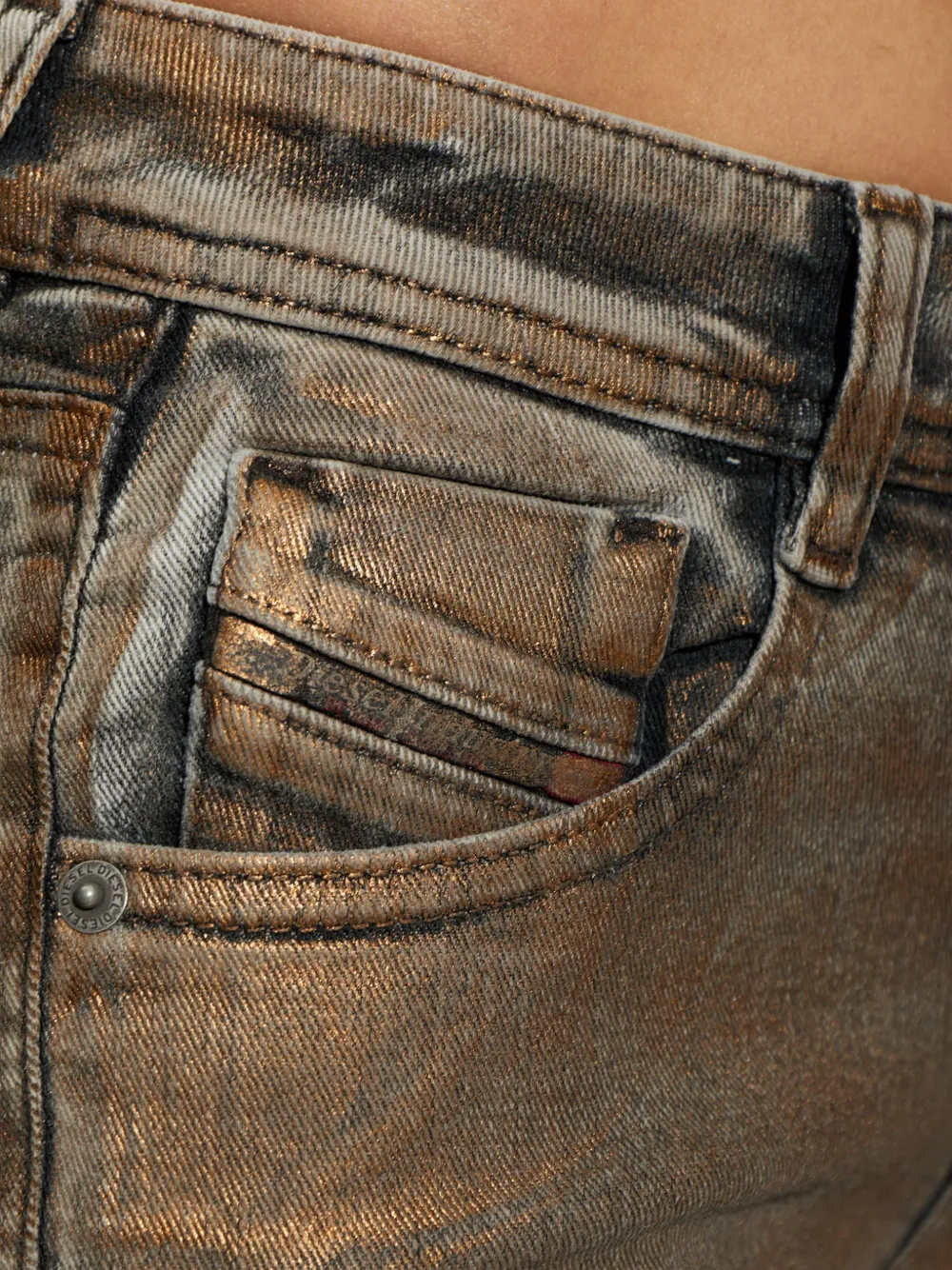 Diesel 1969 D-Ebbey jeans met metallic afwerking Goud