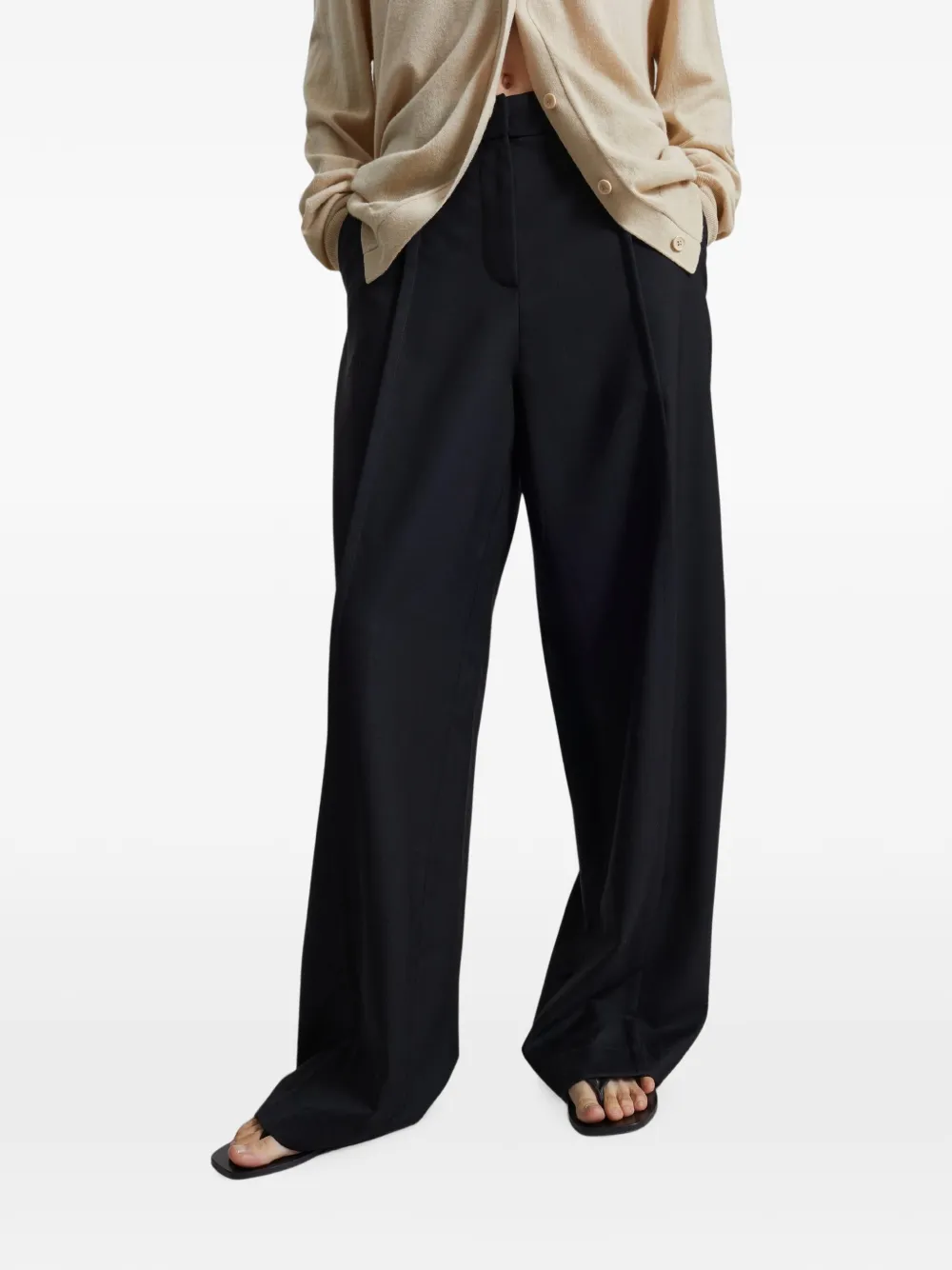 The Frankie Shop Brya geplooide wollen broek Zwart