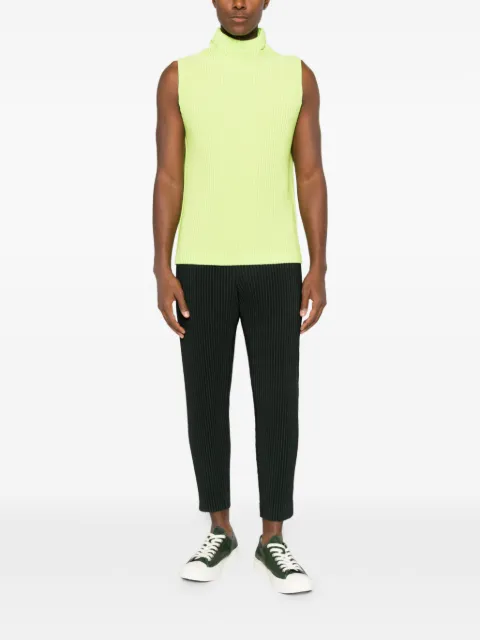 Homme Plissé Issey Miyake plissé-effect sleeveless vest