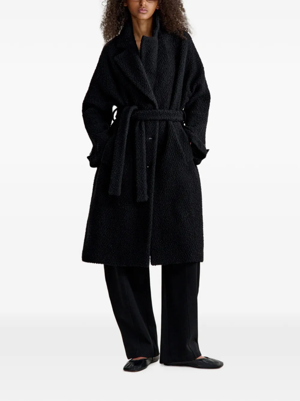 Maison Kitsuné belted coat Zwart