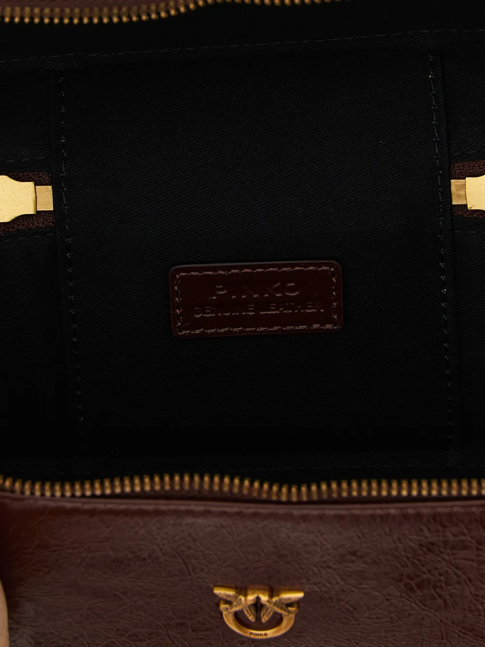 PINKO Kleine glanzende crossbodytas Bruin