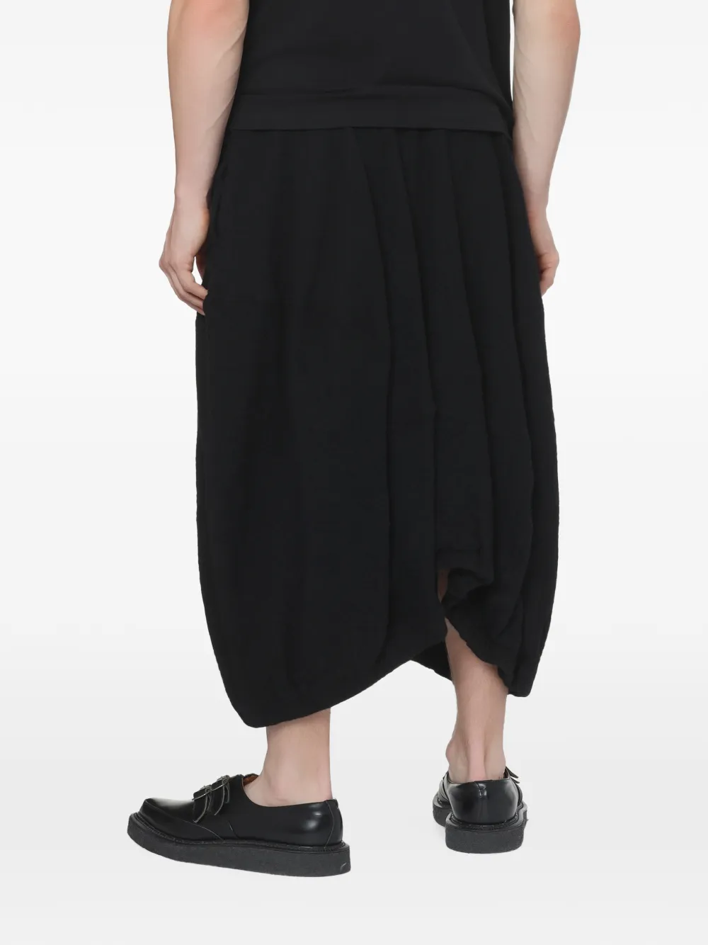 Black Comme Des Garçons balloon-silhouette elasticated-waist midi skirt Zwart