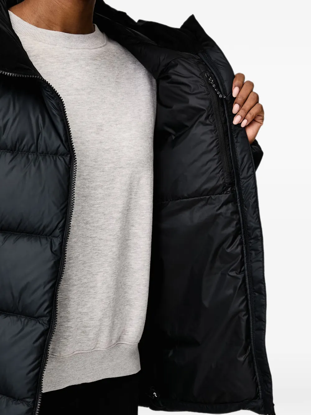 Peak Performance Frost gewatteerd jack met capuchon Zwart